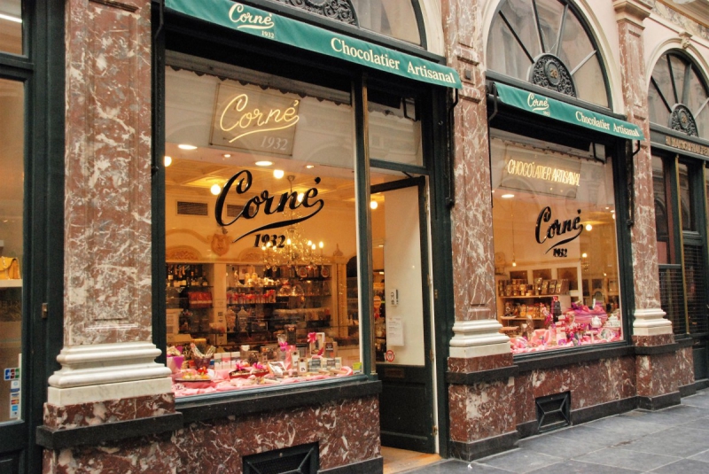 patisserie-LA GARDE-min_chocolate_chocolaterie_shop_luxury_chic_gallery_brussels_belgium-558146